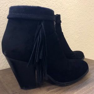 Rampage ankle booties